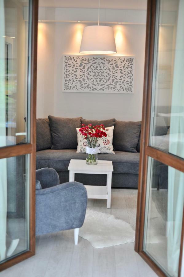 Apartamenty Porto Eli Rowy  Zewnętrze zdjęcie